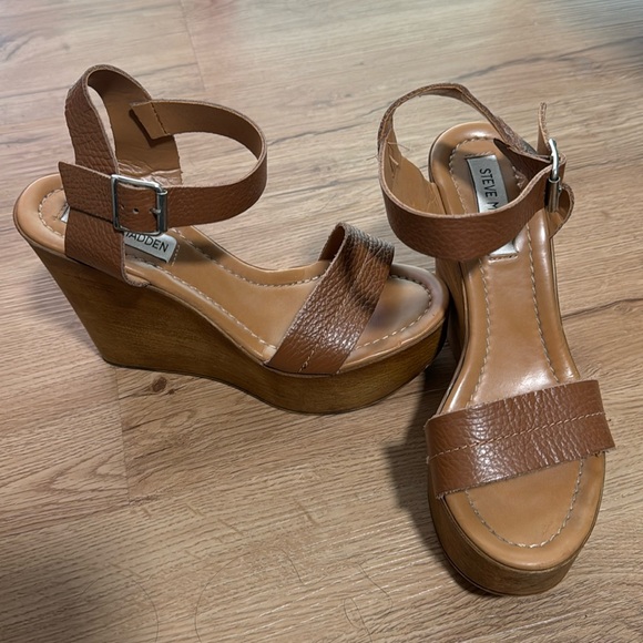 Steve Madden wedges - Picture 1 of 6
